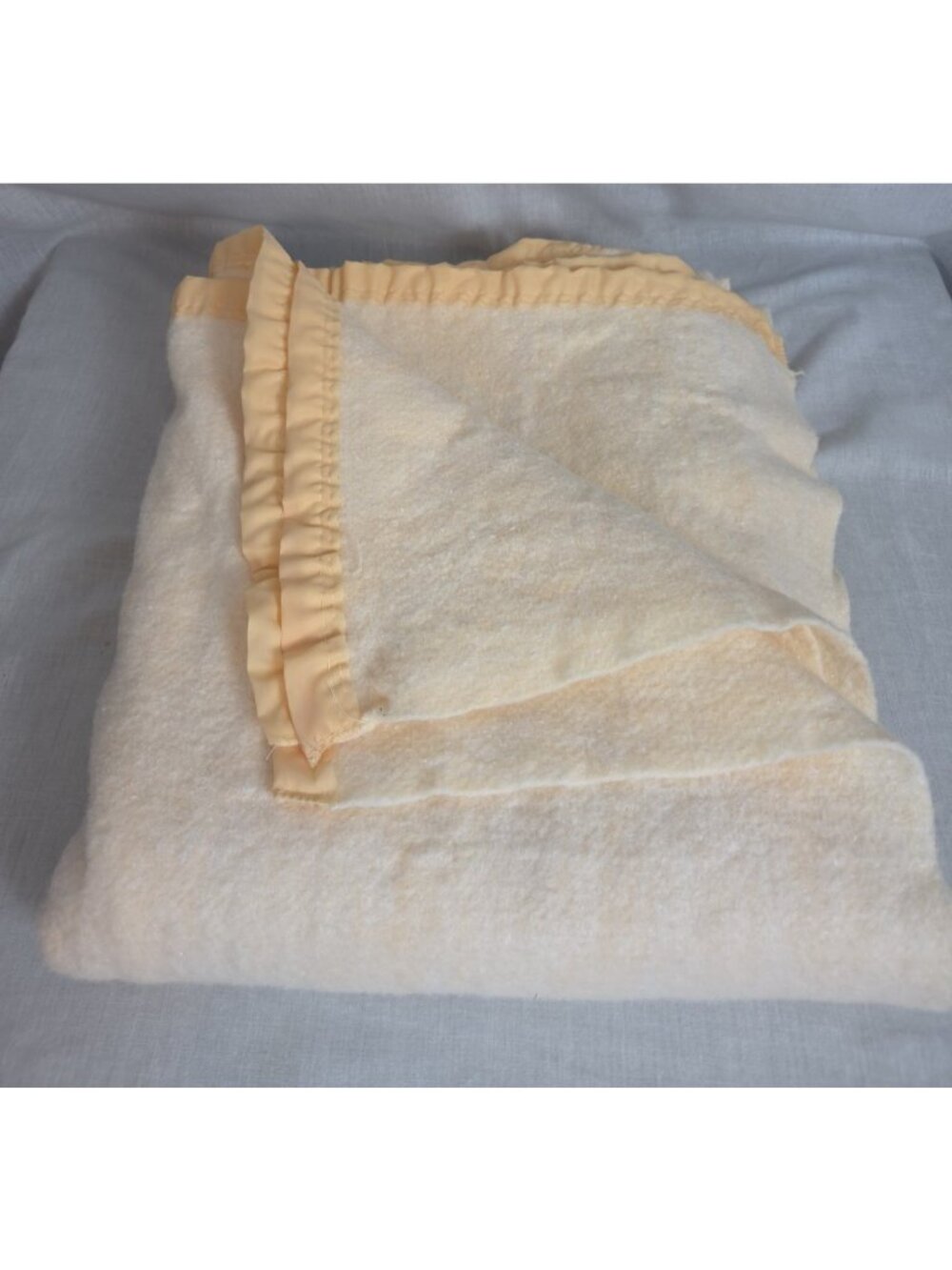Vintage Shabby Chic Blanket Peach colored Satin Trim Cottage Core Grandma Winter